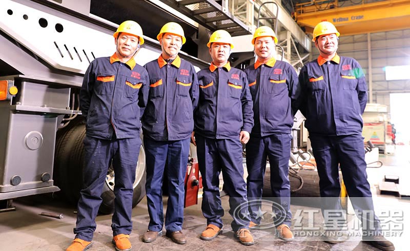 規模化生產車間，專業化技術人才