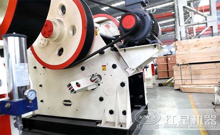 CJ鄂式粉碎機，產量120-1590t/h