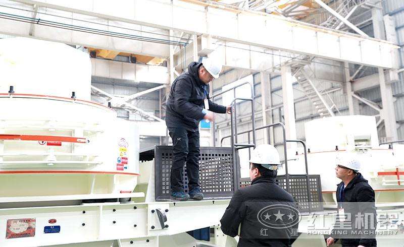 廠區(qū)咨詢，感受設(shè)備生產(chǎn)效果，甚得客戶滿意 style=width:720px; 