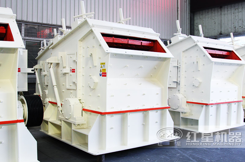 反擊式石子破碎機(jī)，整齊度高，粒型好