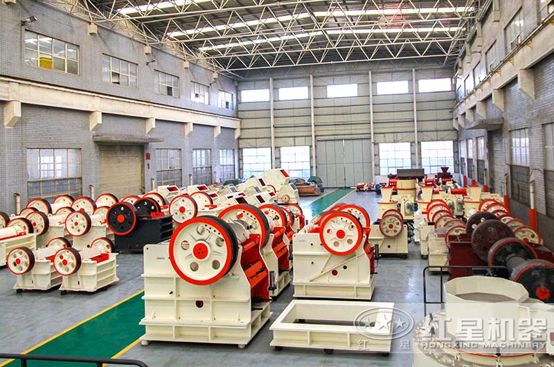 破碎機(jī)設(shè)備種類(lèi)多、型號(hào)全