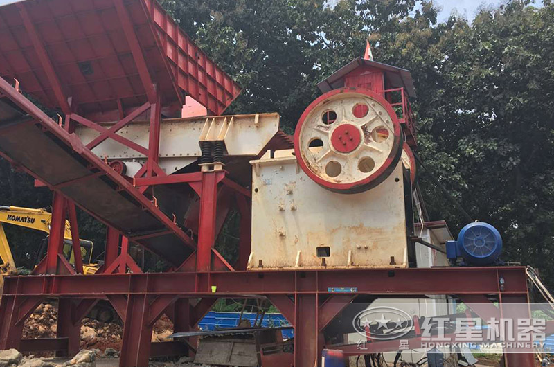 鄂式破碎機(jī)